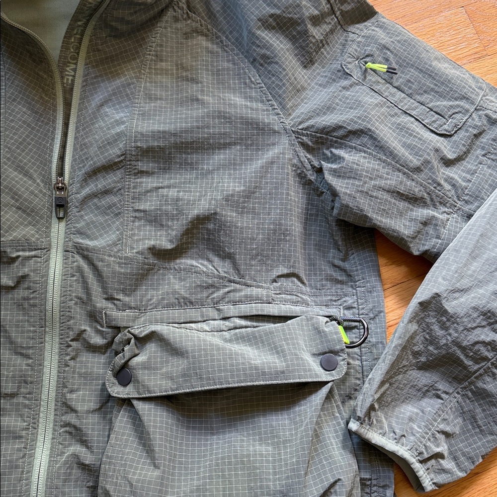 Lululemon Jacket - Picture 3 of 10